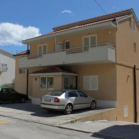6850b Apartament